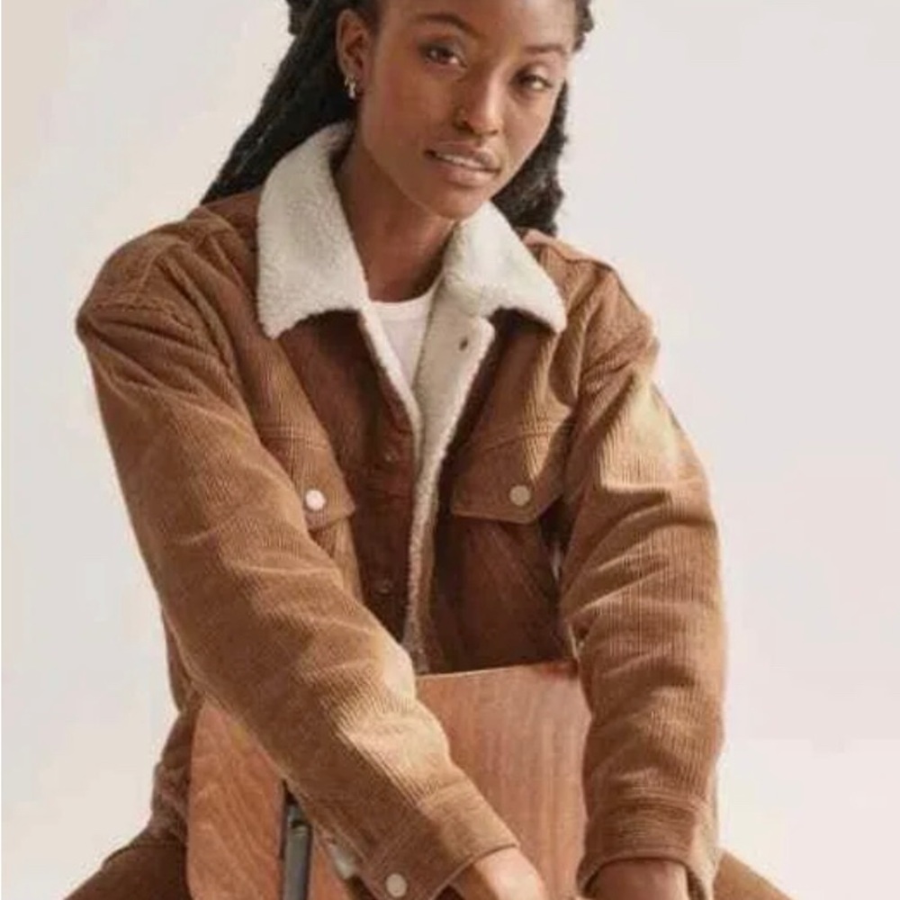 Aritzia corduroy sherpa Francoise jacket